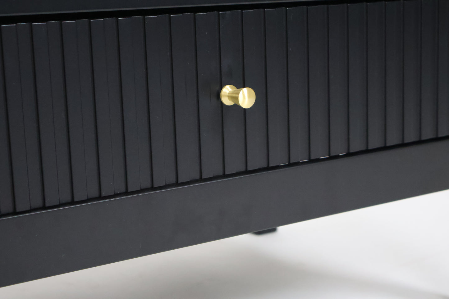 Buró para Recámara Minimalista - Buros Muebles para recamara Anchos, cajonera Mediana de Madera MDF con 3 Cajones - Mesa Auxiliar - 65x40x61.5 cm - Mesa de Noche Ancha